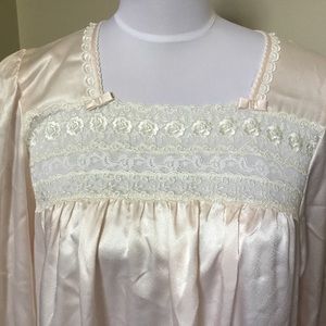 NWT CHRISTIAN DIOR pink Satin & Lace night gown S